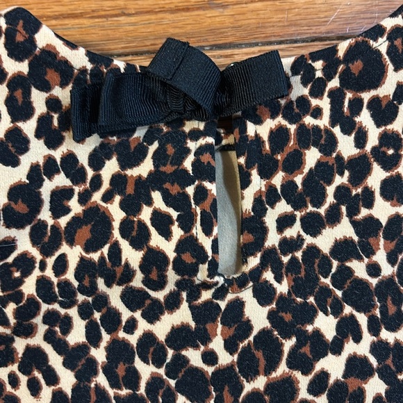 Old Navy 5T adorable girls Cheetah Dress with little black bow in the back - Picture 3 of 4